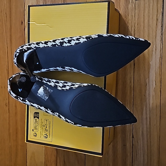 Houndstooth Print Women's Heel Size 38 (US 7.5) - Picture 2 of 4